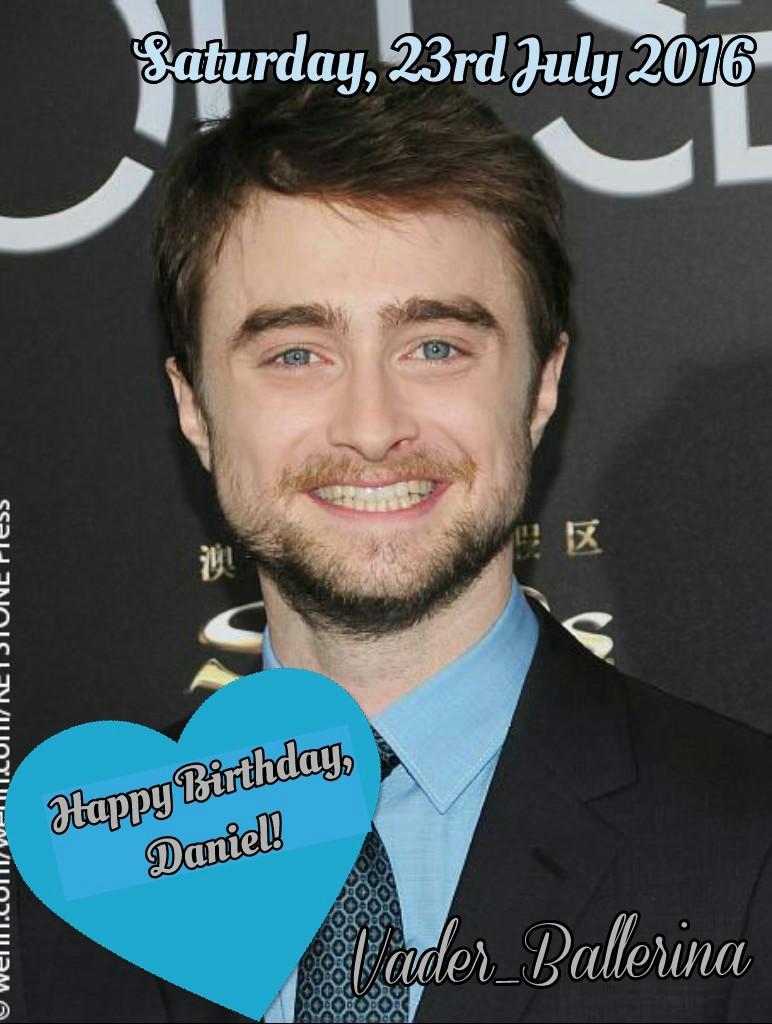 Click <3
Happy birthday, Daniel Radcliffe!
Have a nice day ^^
#27 