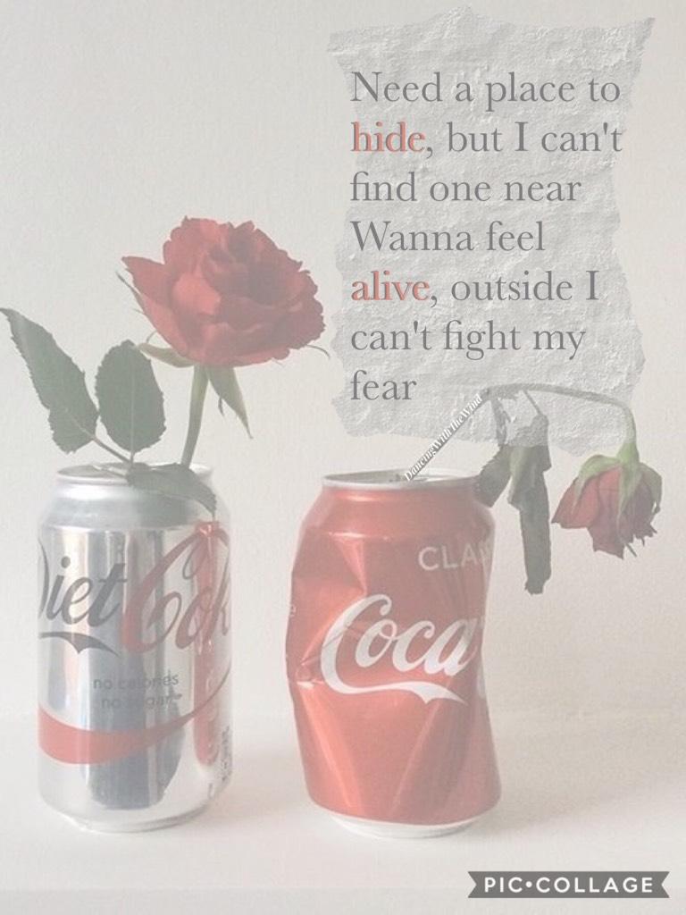 Tap
Comment what song these lyrics are from 🎵
I hope everyone’s having a good summer 
🌹🌹🌹