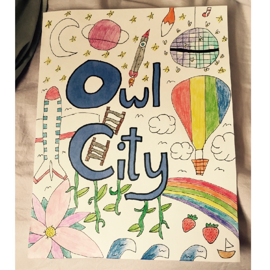 I tried to capture the essence of owl city into one drawing and I think I did a good job👍(more in the comments) ~Emiiï 