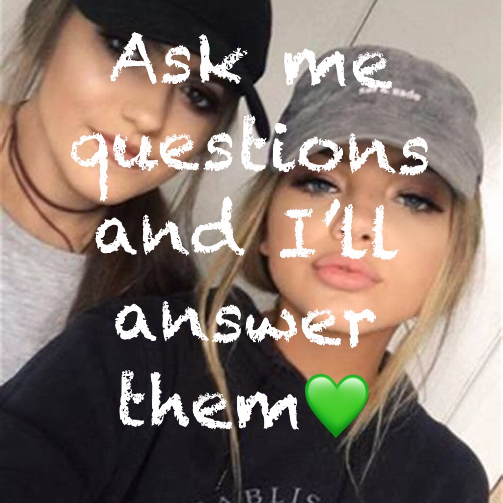 Ask me questions and I’ll answer them💚
🤪old pic🤪