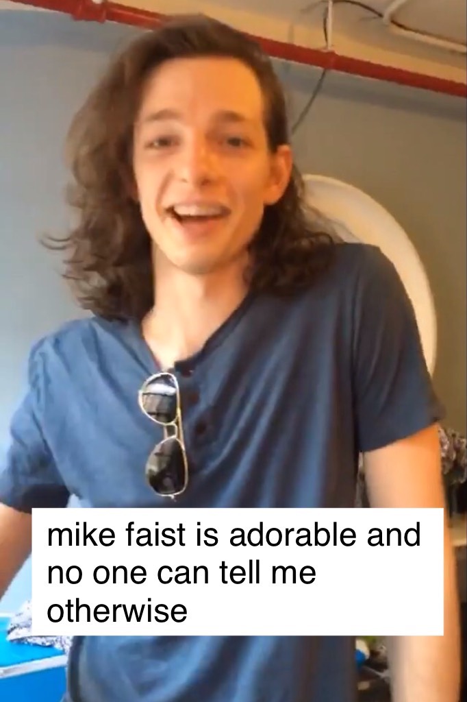 mike faist is adorable and no one can tell me otherwise 
