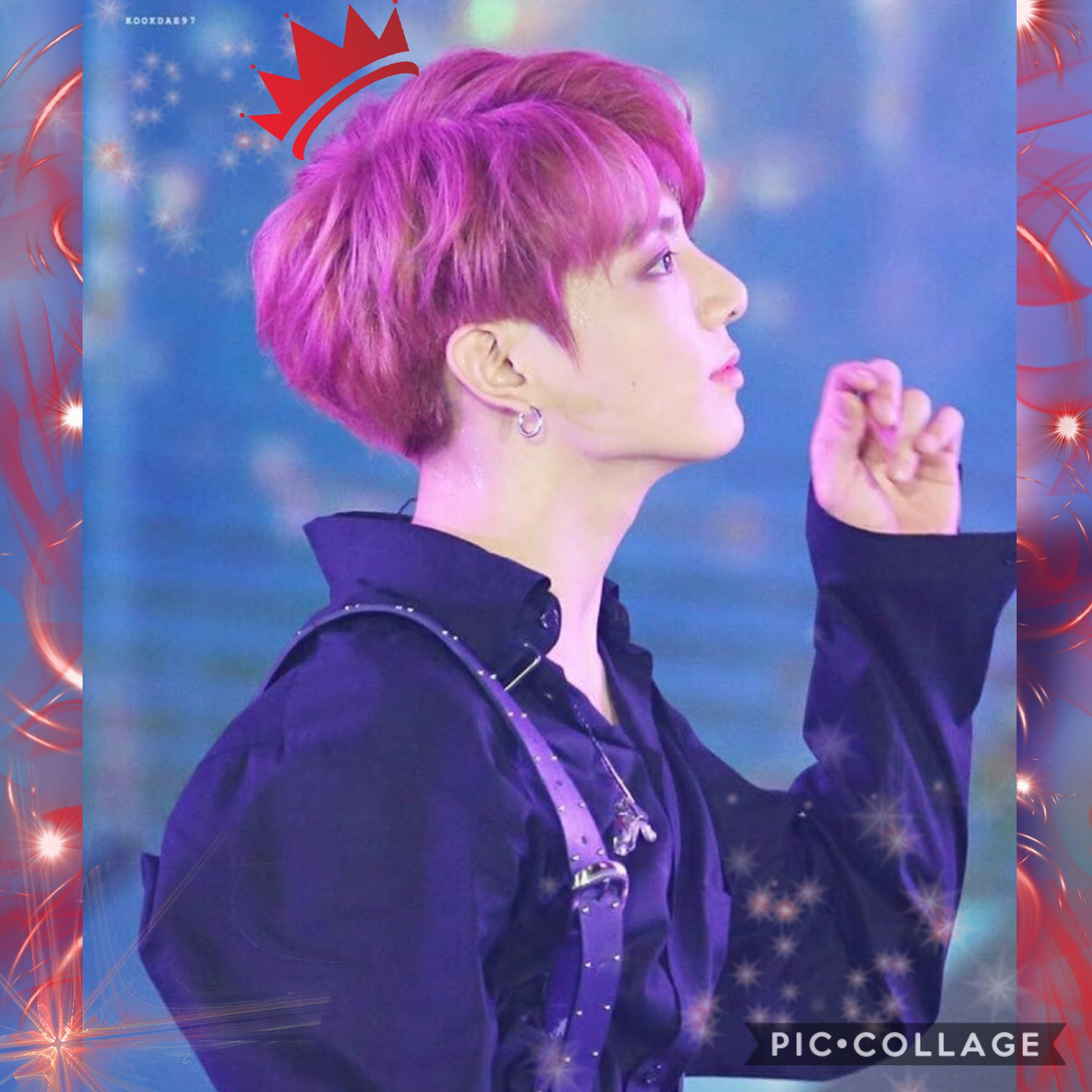 ♥️TAP♥️
Omg I still can’t believe that they changed their hair color!! Omg this red of Jungkook it’s so beautiful but it’s also pink? I don’t know I just know he looks so hot with it ❤️🔥 lol 