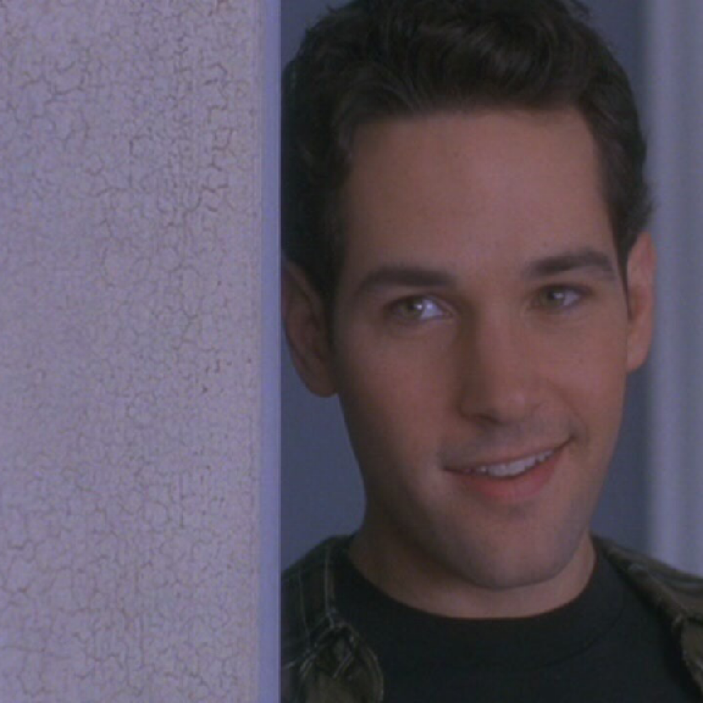 Was i the only one who thot paul rudd (josh) was absolutely beautiful in clueless. Gøddåmm he was so pretty