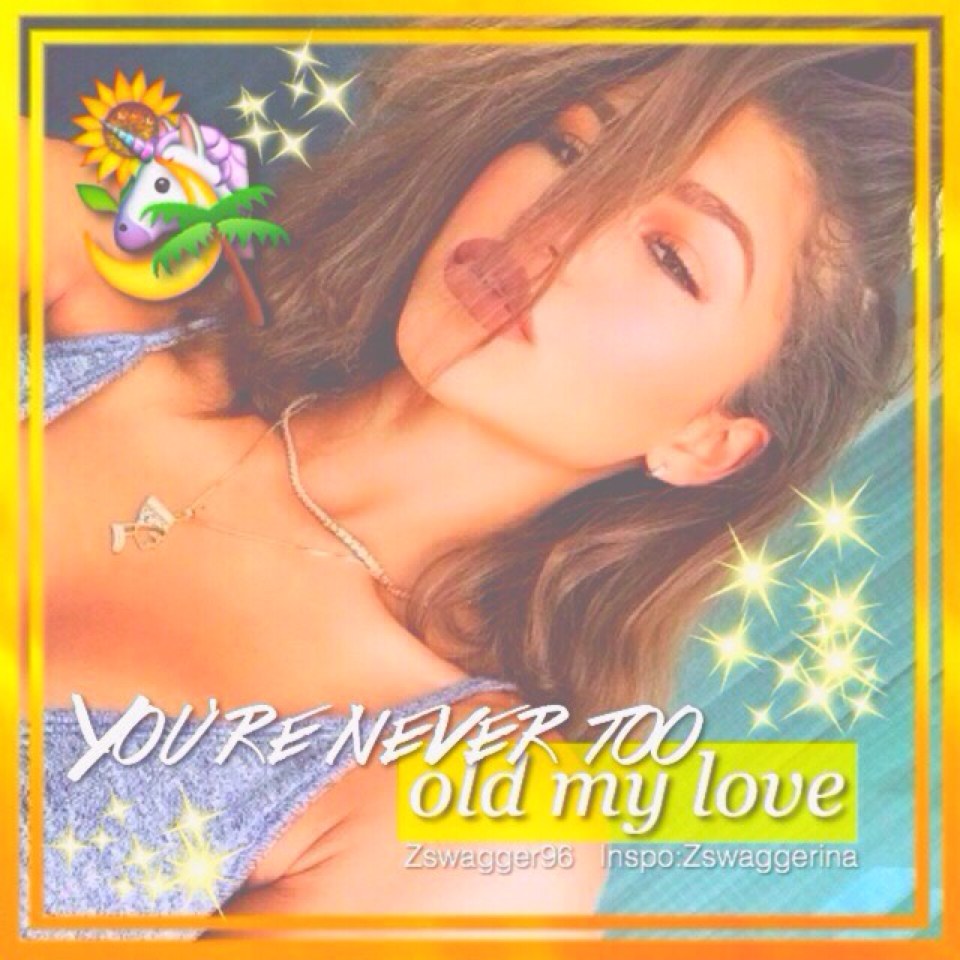 🌙CLICK HERE🌙
I realized i've never done a collage with this picture😍💖Zendaya is always the perfection🦄🌻i miss you so much😊🌸how are you?🤗🌼ps:the unicorn emoji🦄😍i love it so much😍🌸