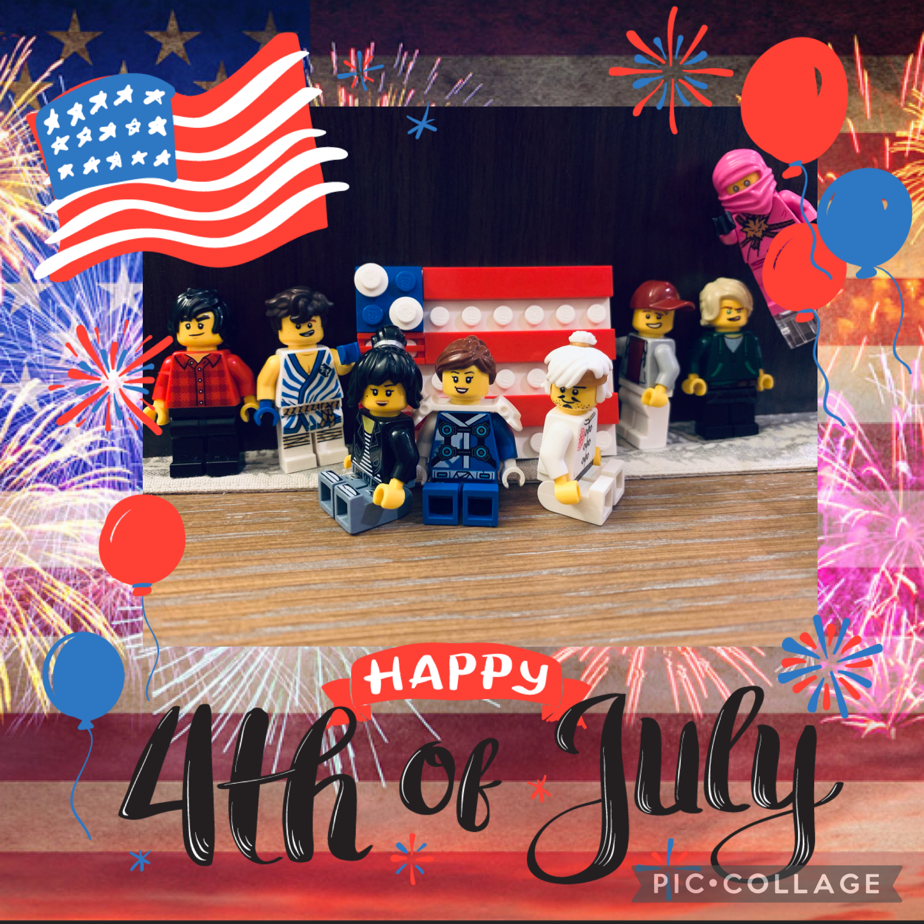 4th of July Collage with LEGOs
-Mango