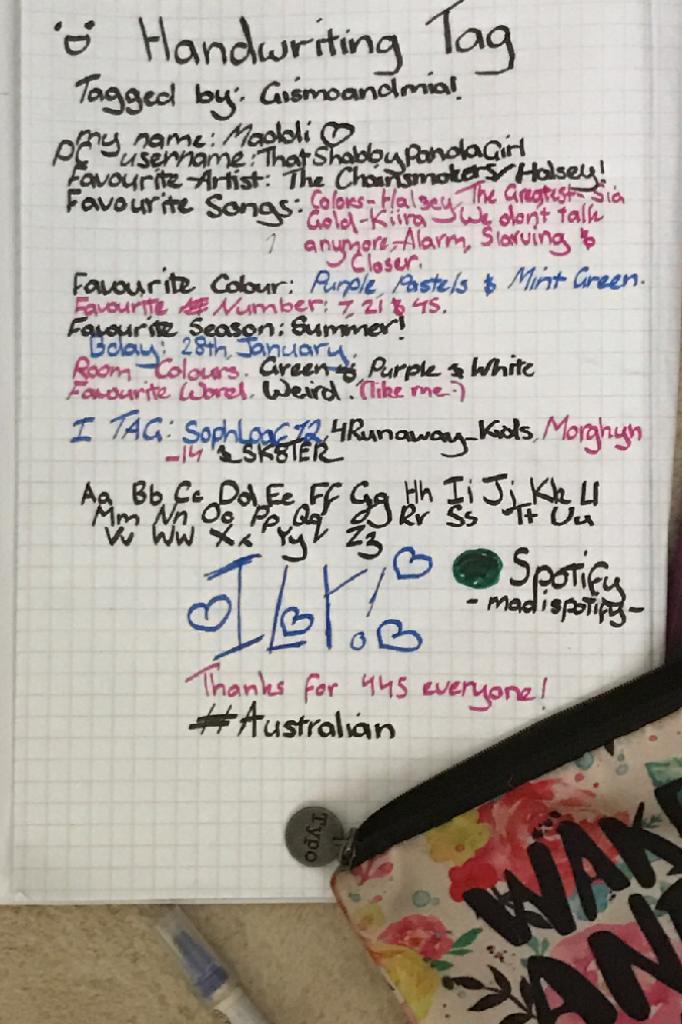 Handwriting tag 
Tagged by Gismoandmia -thanks for my first ever tag! 💕😉😍😘❤️💝💖🦄😊