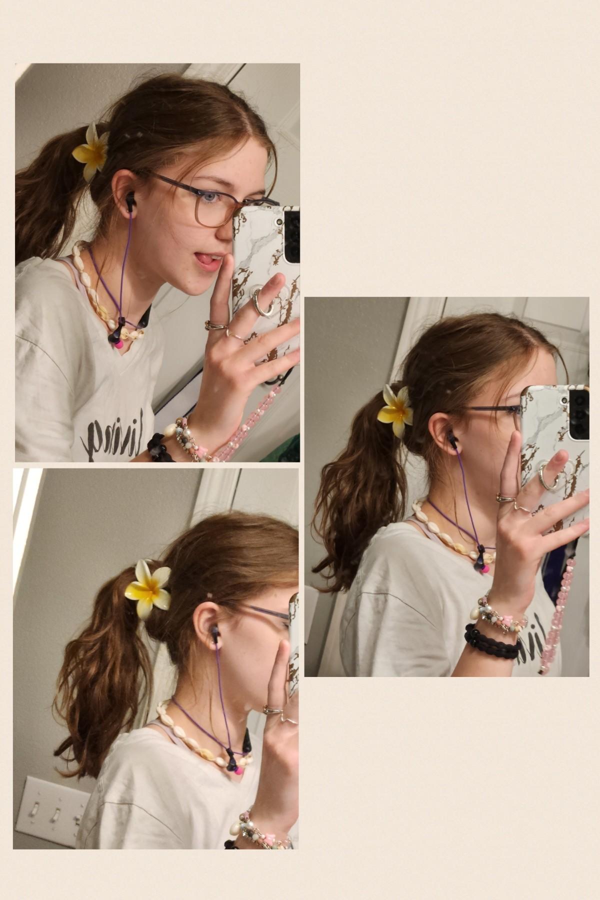 Summer vibess! I got the flower claw clips in different colors, and I love them so much, like AHH they're so cute! 🌺
(4.19.24)