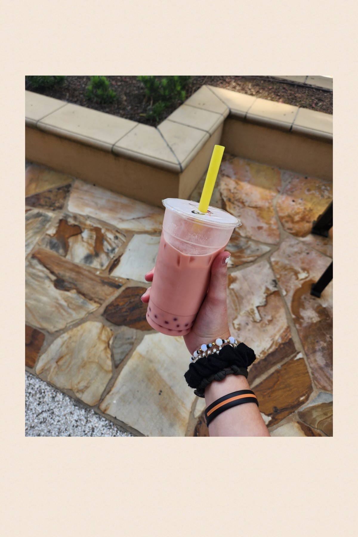 BOBA!! this one's strawberry milk tea with strawberry popping boba!! it's so good!😁✌️🩷
(9.19.23)