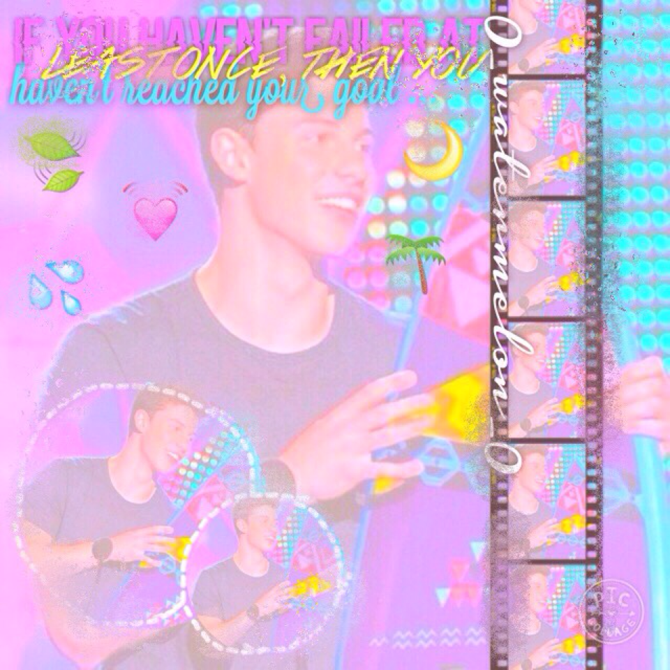 I'm so proud of Shawn! He's killing the charts! Go SHAWN🙈💭❤️🇨🇦🔐love this collage I made💭🎧💓
