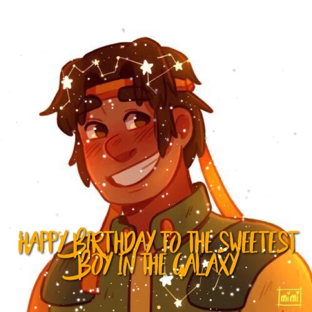 HAPPY BIRTHDAY HUNK!! I LOOOVE HIM SOOO MUCH :D I HOPE YOUR CAKE IS THE BEST!!! MUCH LOVE FOR HUNK