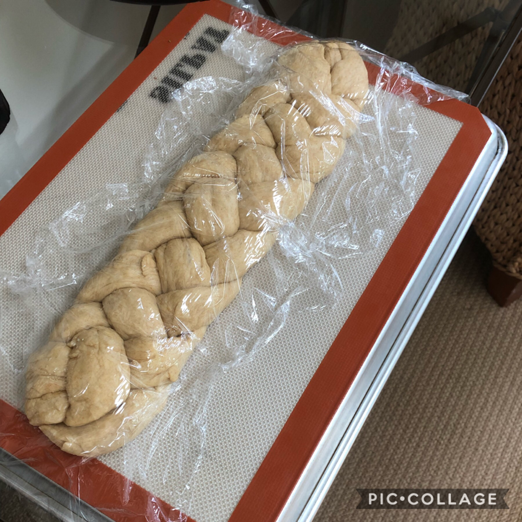 i’m making bread do you guys want some
anyway it’s been a while since i’ve posted and my sister got back from her trip!! which is cool but i have been feeling inexplicably sad lately so hopefully this bread can make me happy