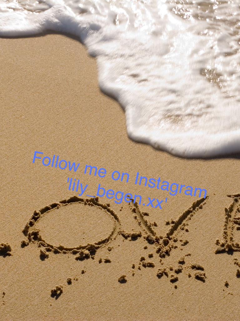 Follow me on Instagram 'lily_begen.xx'