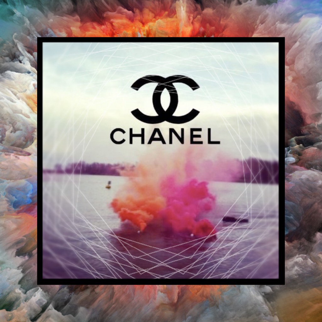 Chanel )(