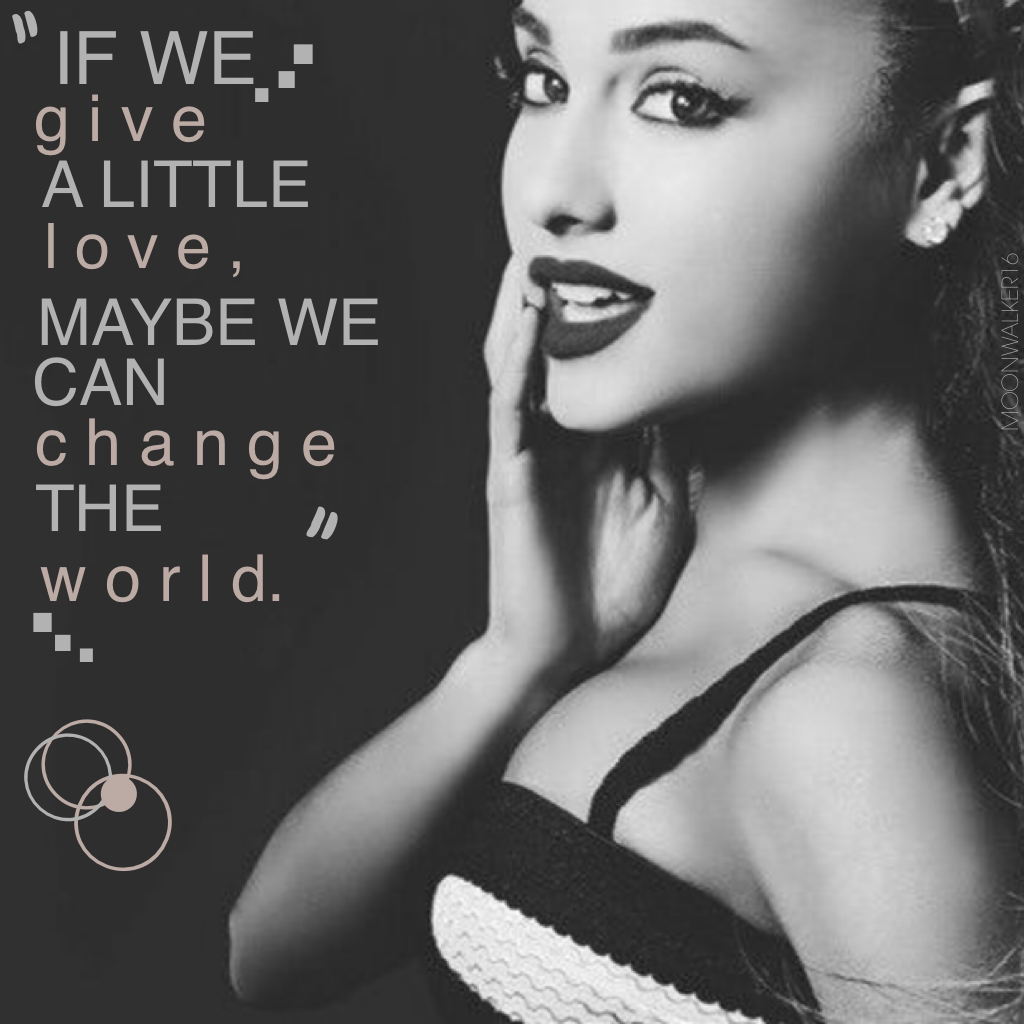 Hope you all love this because I never posted an Ariana Grande collage! But I love this!🌷🎍🌊👍🏻👍🏻