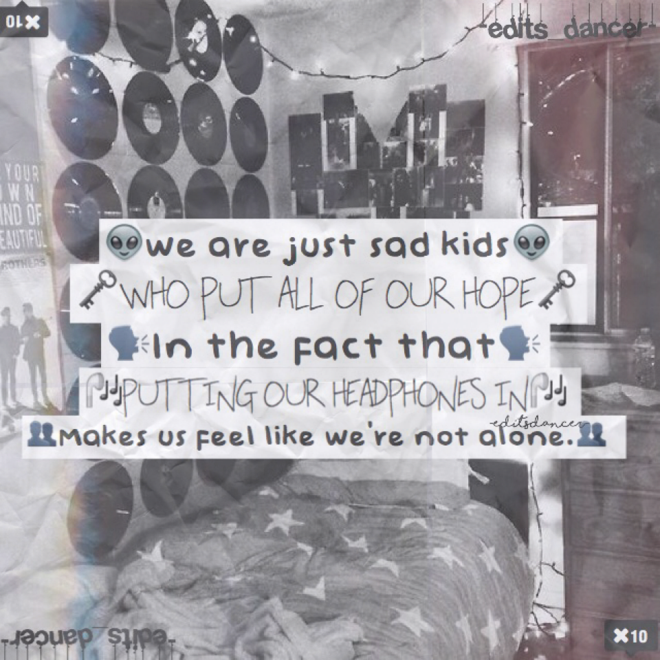               TAP MEH😂🗝



Go follow Xx_plushwolves_xX bc shes my idol irl. Anyways idk what went wrong with this edit. Maybe the paper? Idk👻anyways I like this theme. Who else feels the same about music?