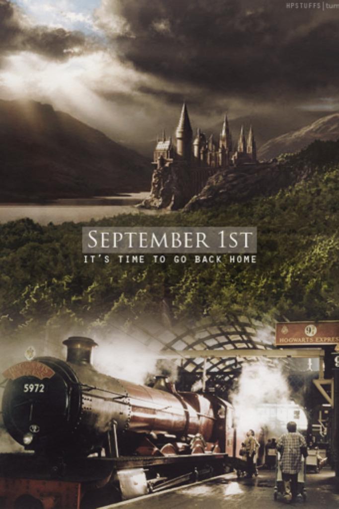 i would LOVE to go to HOGWARTS😍😍😍😍