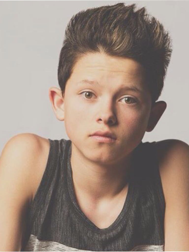 Hey cuties! Make sure to follow my insta.. @jacobsartorius 💖 i love you all so much😘