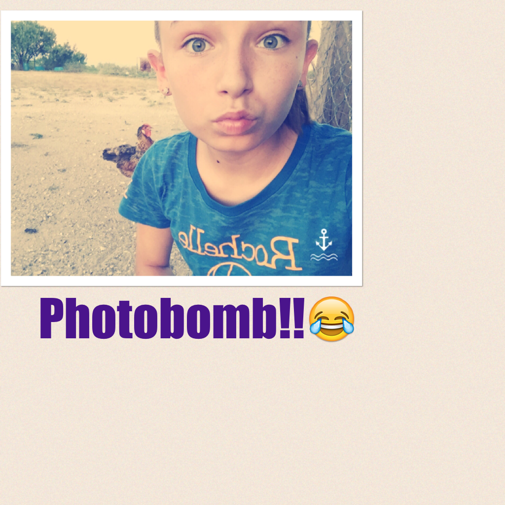 Photobomb!!😂