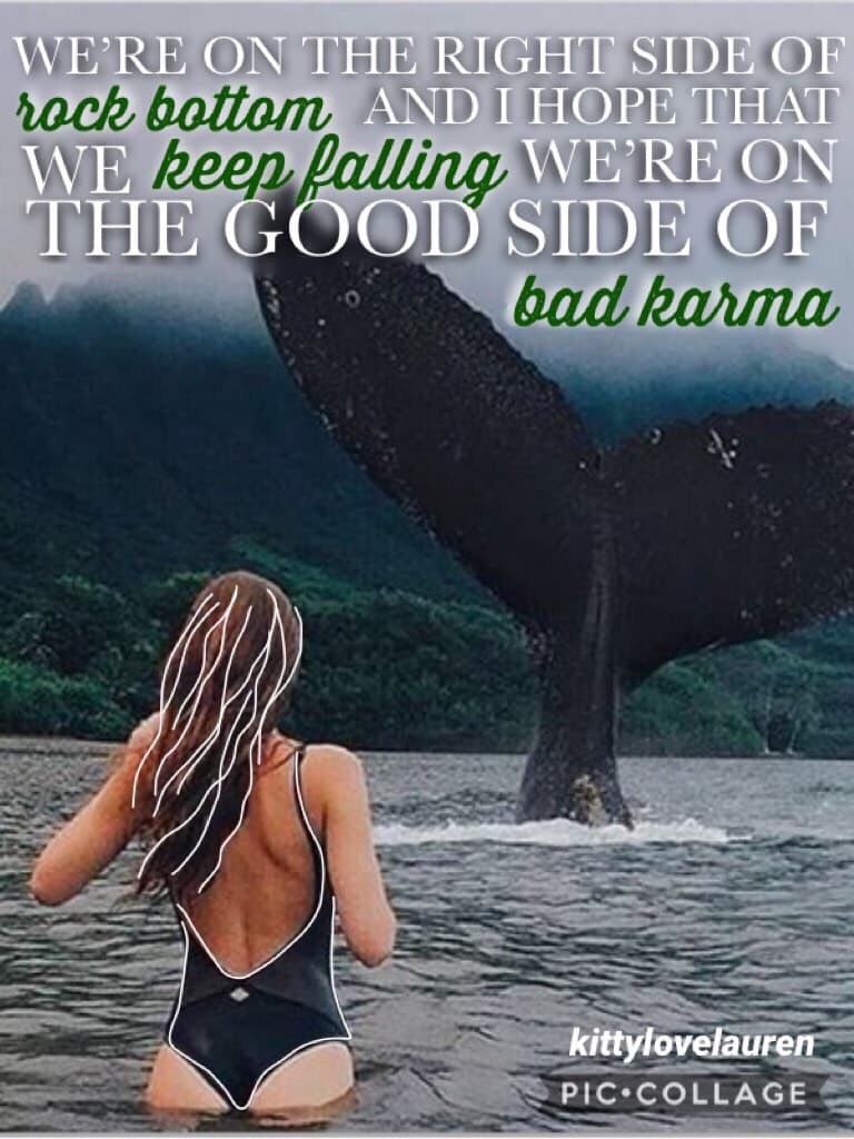 🐋T•A•P🐋
“Rock Bottom” by Hailee Steinfield!
Got this pic from Pinterest 💓
Wdyt? Rate? 