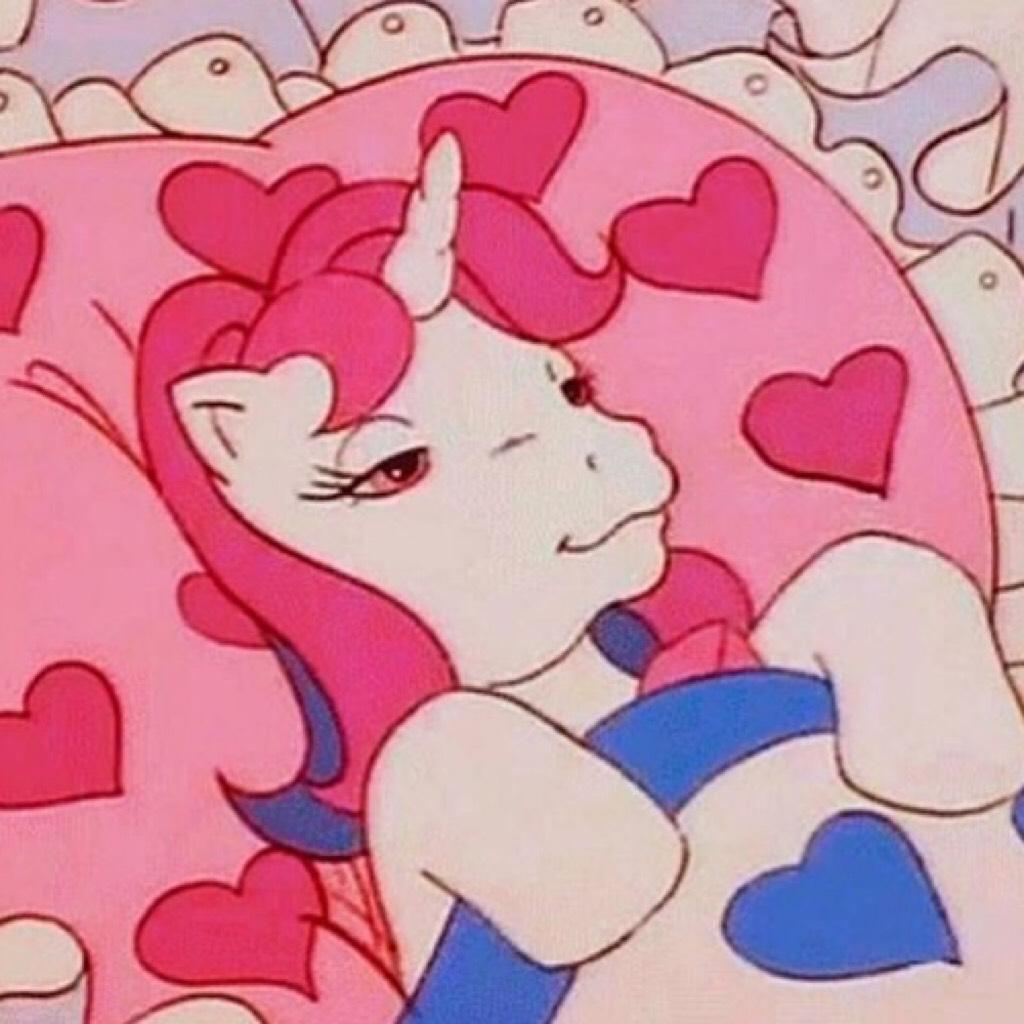 she woke up like that!!1!! flawless!!1!!🤣👏🏼❤️✨MLP is life but gotta appreciate the vintage old skool MLP guys look how tumblr and just how perf oml 😍😩😤💕🤣💖👏🏼™
owner #1 here😋😋