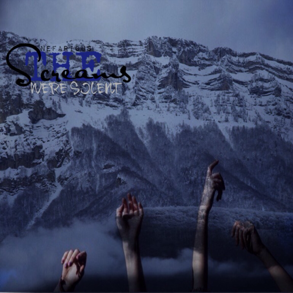 🌟Tap now for how I did this🌟
Qotc:cold or hot Aotc:depends😈I cropped the hands into the mountain follow basixxx she's the one who told me about this🎀
