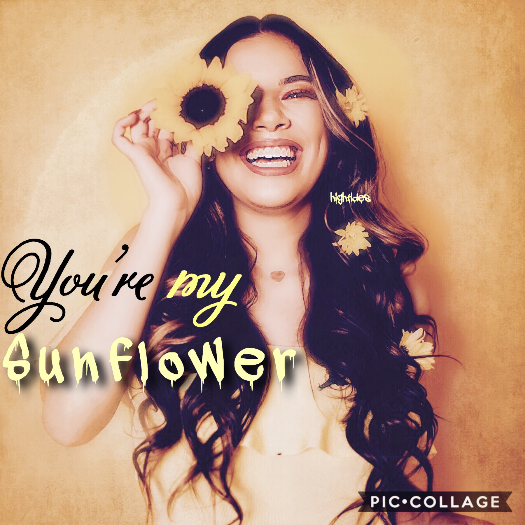 🌻Tap🌻

Sorry for being inactive!

Hope you like this!!!

Love you all! I will try to be more active!

Add me on wattpad @Yo_Makaylah