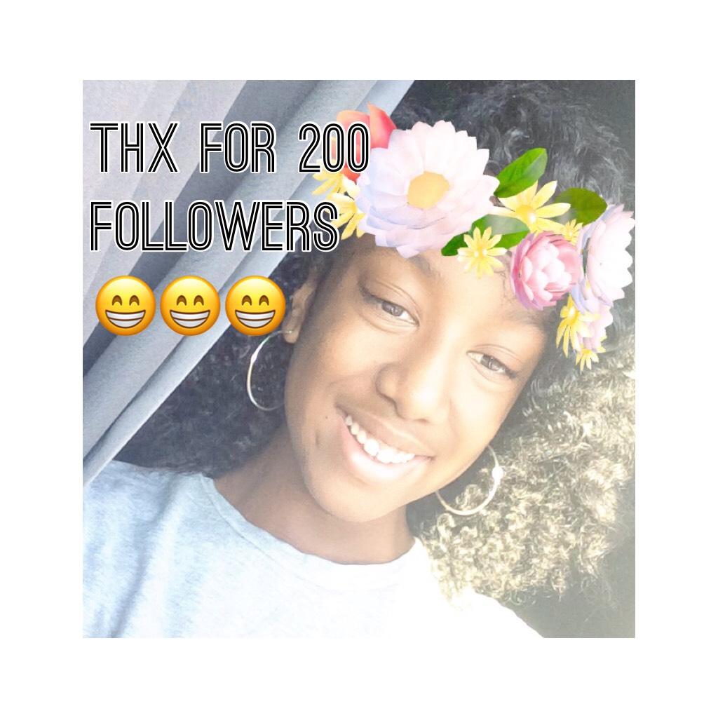 Thx for 200 followers 😁😁😁