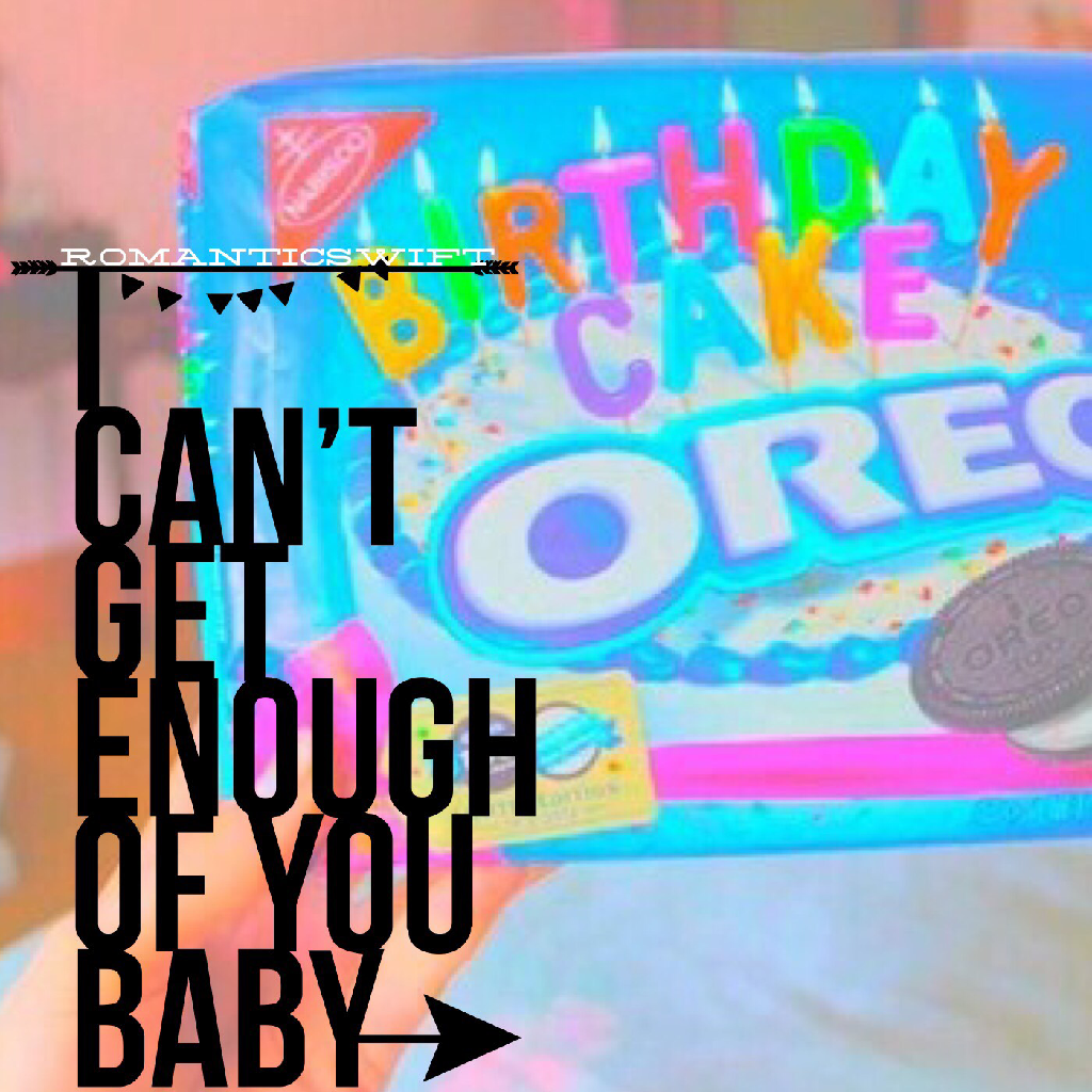 Hello! This is WatermelonBoca her co owning this amazing acc! I will be posting until she gets her iPad fixed💕❤️😌FOLLOW THIS NOW! Anyways, who else loves these Oreos?? LIKE LIFE😂