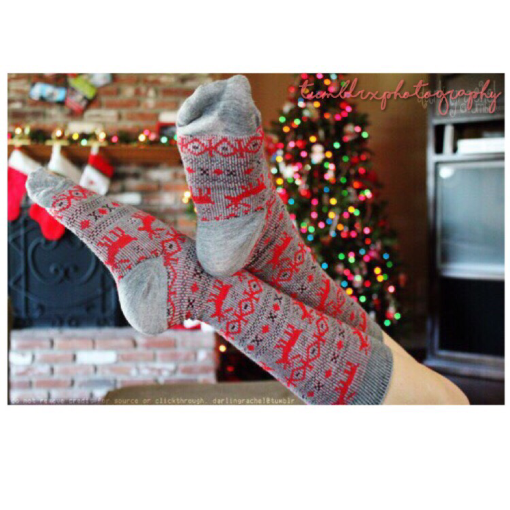 ❤️ this pic if u love holiday socks!!🎄