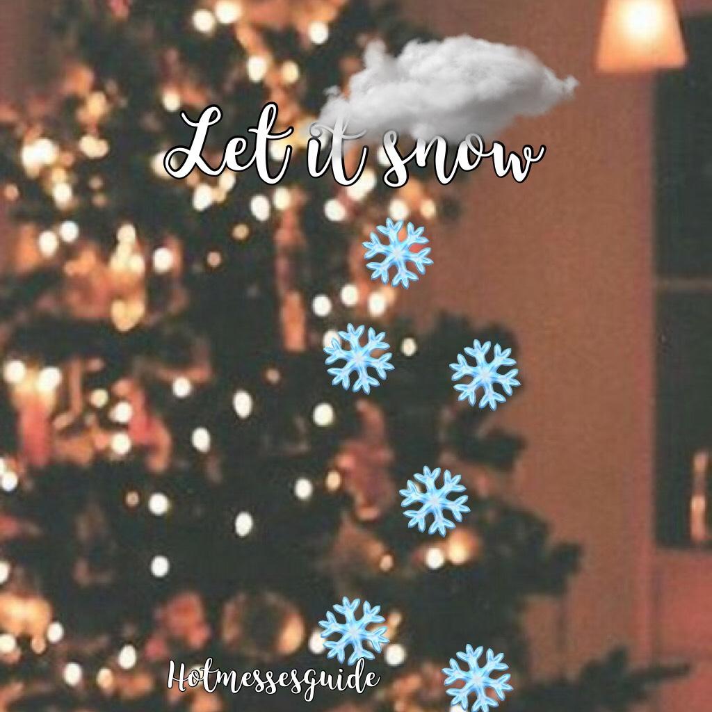 ❄️Let it snow❄️ TAP!
Hi! I'm finally back you probably don't care but MERRY CHRISTMAS🎄