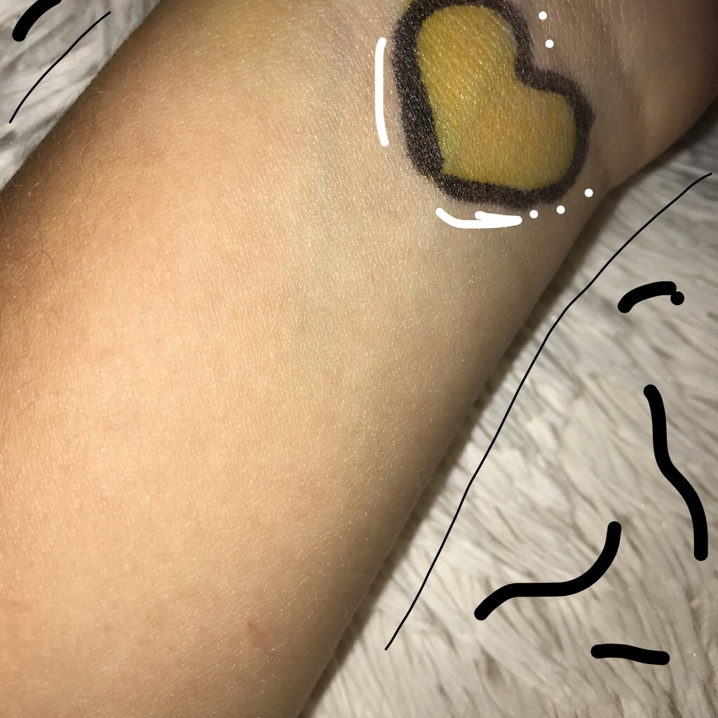 my school has a uniform (and I don’t own anything yellow because sWEAT) but I drew this little yellow heart on my wrist instead. #WorldMentalHealthDay💛