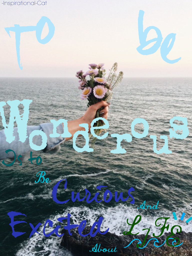 I really like this edit! Kind of a mix of a flower/ocean theme. What do you guys think of it? 😊❤️