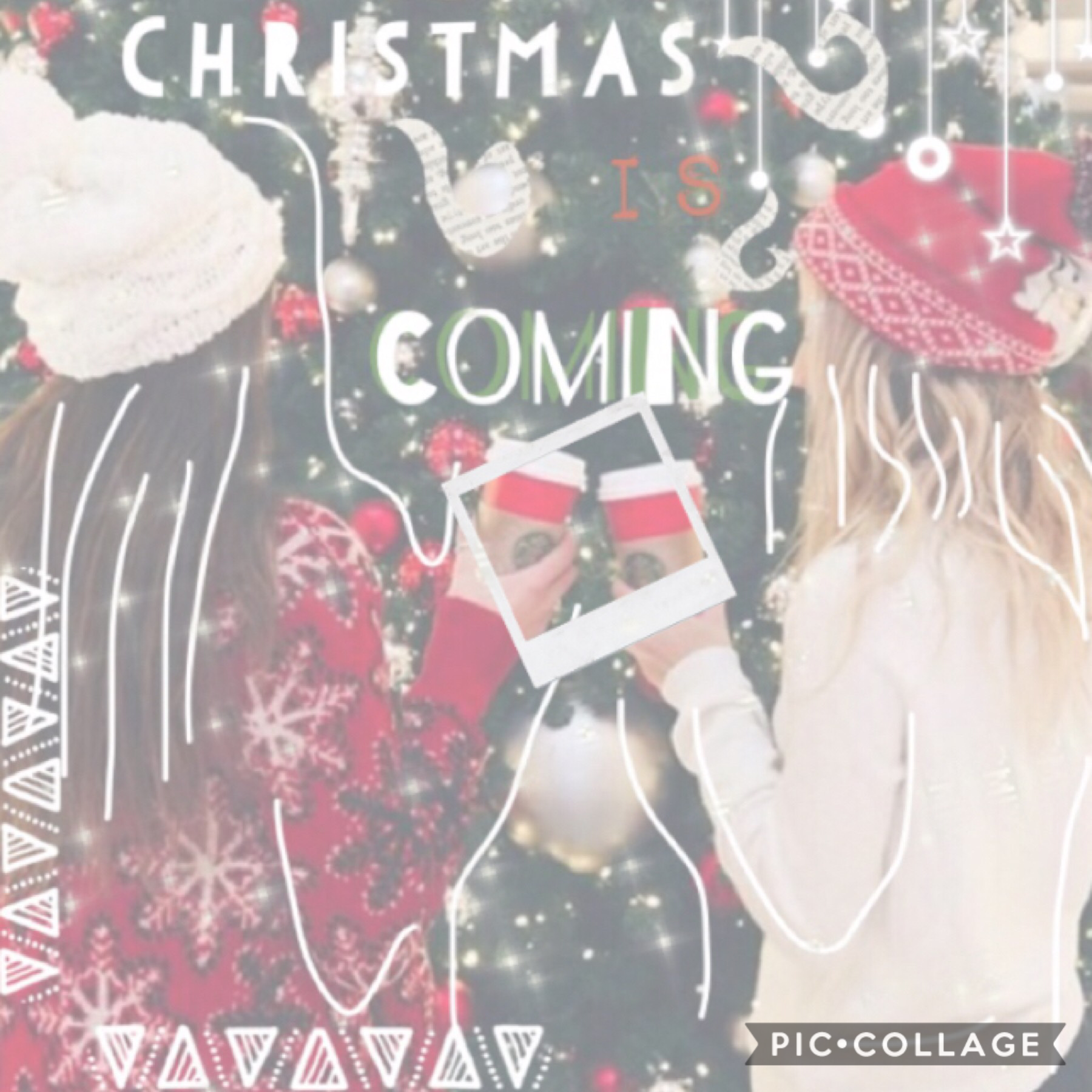  🎄Tap🎄 
I’m so excited for Christmas!! What about you guys? Please rate out of ten. QOTD: What is your favourite thing about Christmas?
AOTD: Everything!! It’s also my birthday!! 