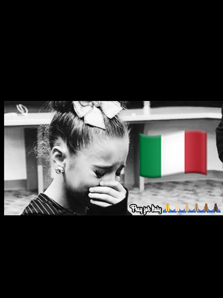 🇮🇹click here🇮🇹
There was a horrible earthquake that killed lots of people😭. Please pray for Italy🙏🏽. Nobody deserves this♥️. 