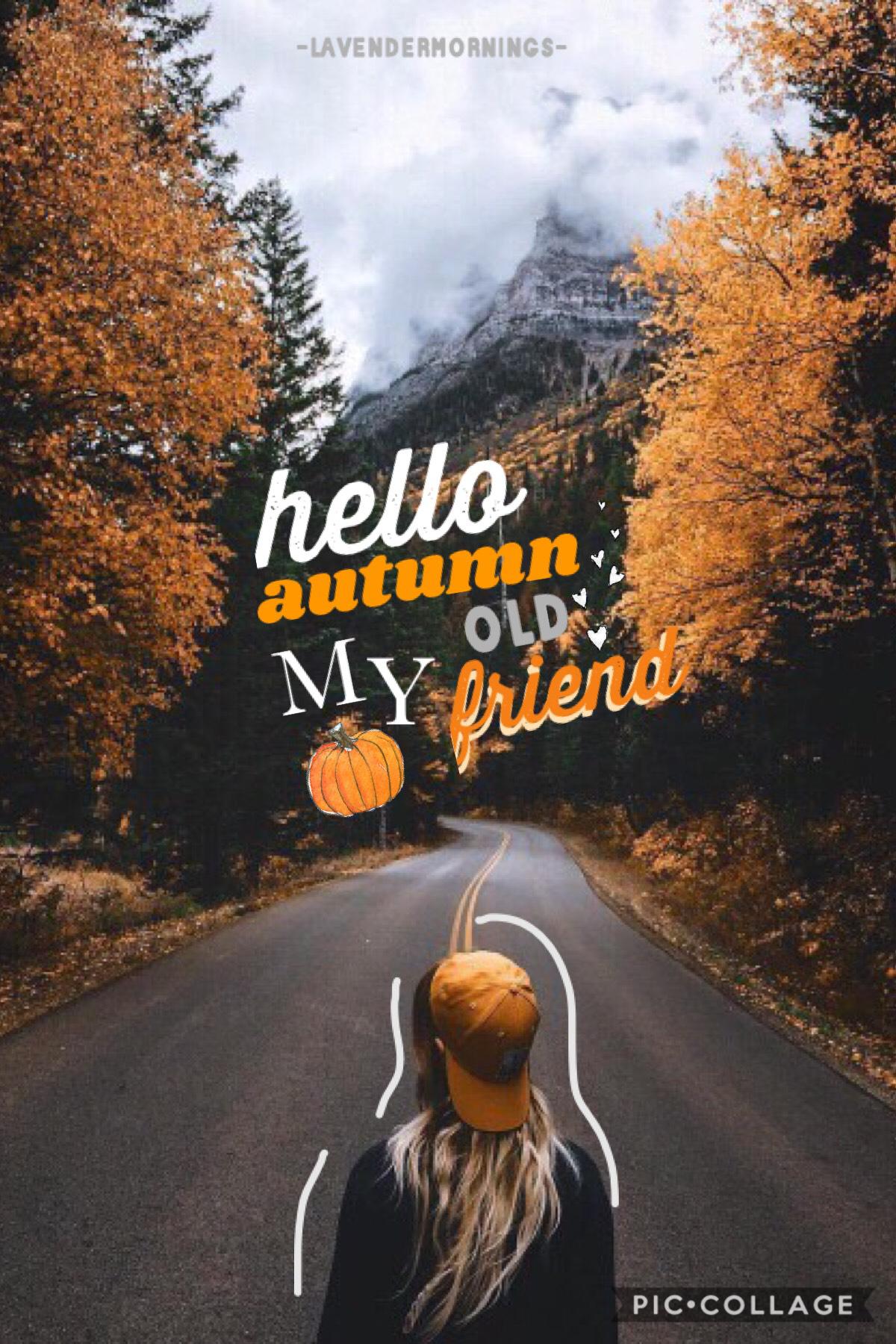 🍂☕️|| pumpkin spice: love or hate?? love for me 🎃 
I went to the first game of football szn last night #fnl and I’m sooo ready for bball szn so I can cheer! Check the remix for some pics!! 🖤✨⭐️🏈