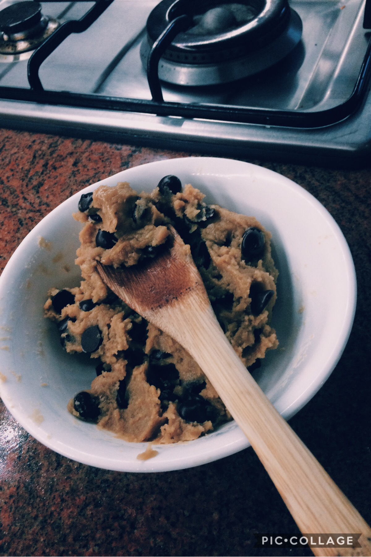 #22. Woww I’ve been really inactive. Sorry about that 🤷‍♀️ I made this cookie dough a while ago. Does anyone else like cookie dough? 