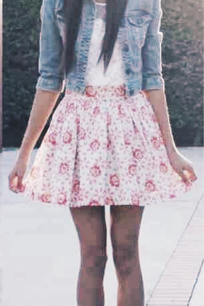 I really want that skirt!