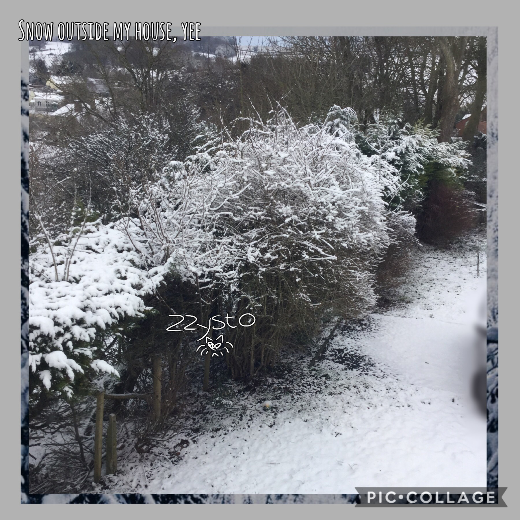 ❄️Tap❄️
School’s cancelled qwq
Anyway here’s a picture of the snow outside my house before my sister and parents go out and ruin it with footprints, lmaø