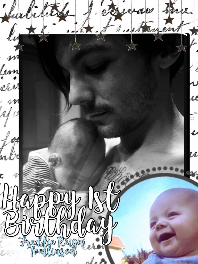✨Tap✨
FREDDIE IS ONE TODAY!!!😱
OML, I can't believe it has already been one year since our first 1D baby was born💕
Happy Birthday Freddie✨