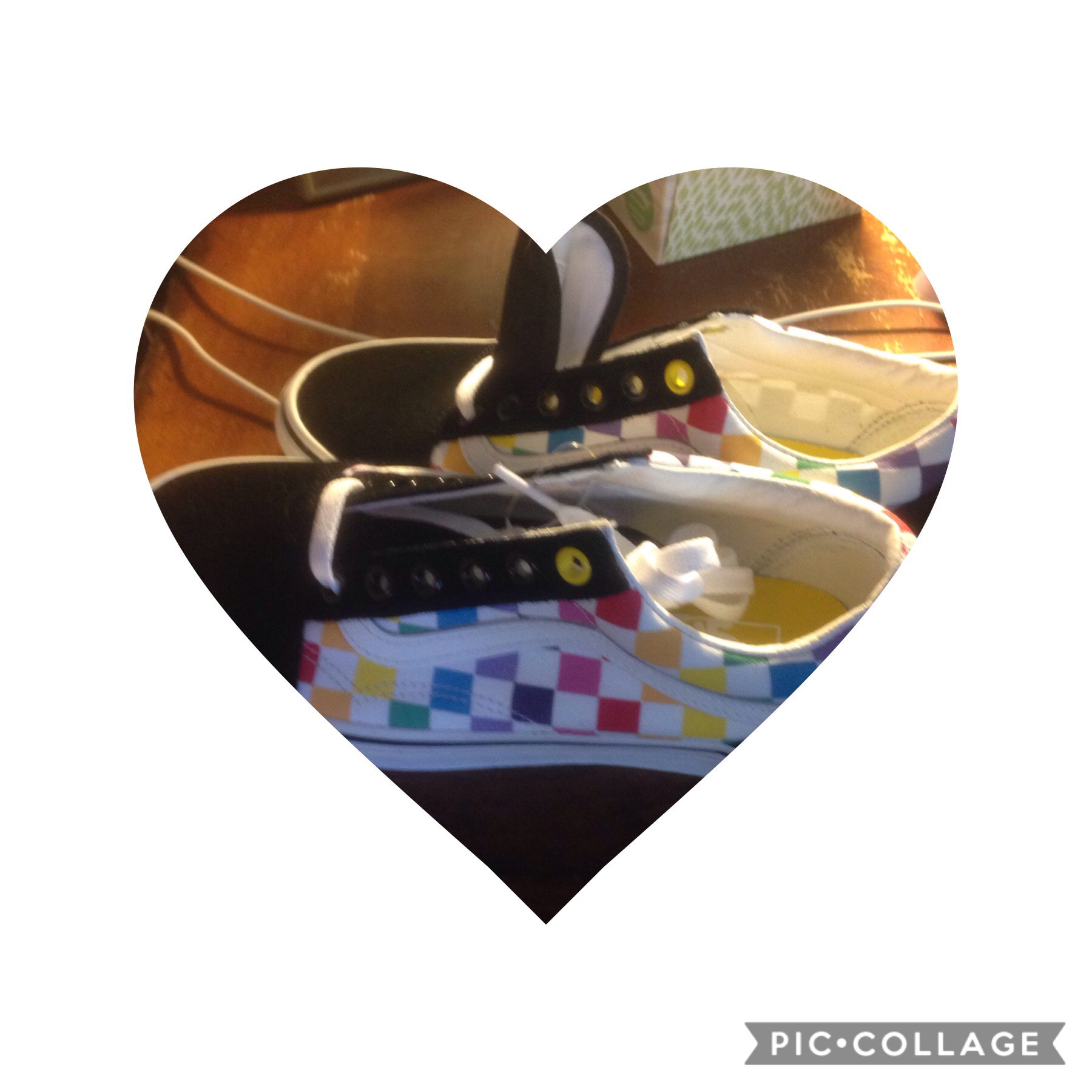 TAP 

COMMENT AND LOVE IF YOU LIKE VANS TOO