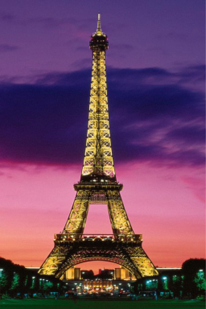 Paris...One of the many places if my dreams!