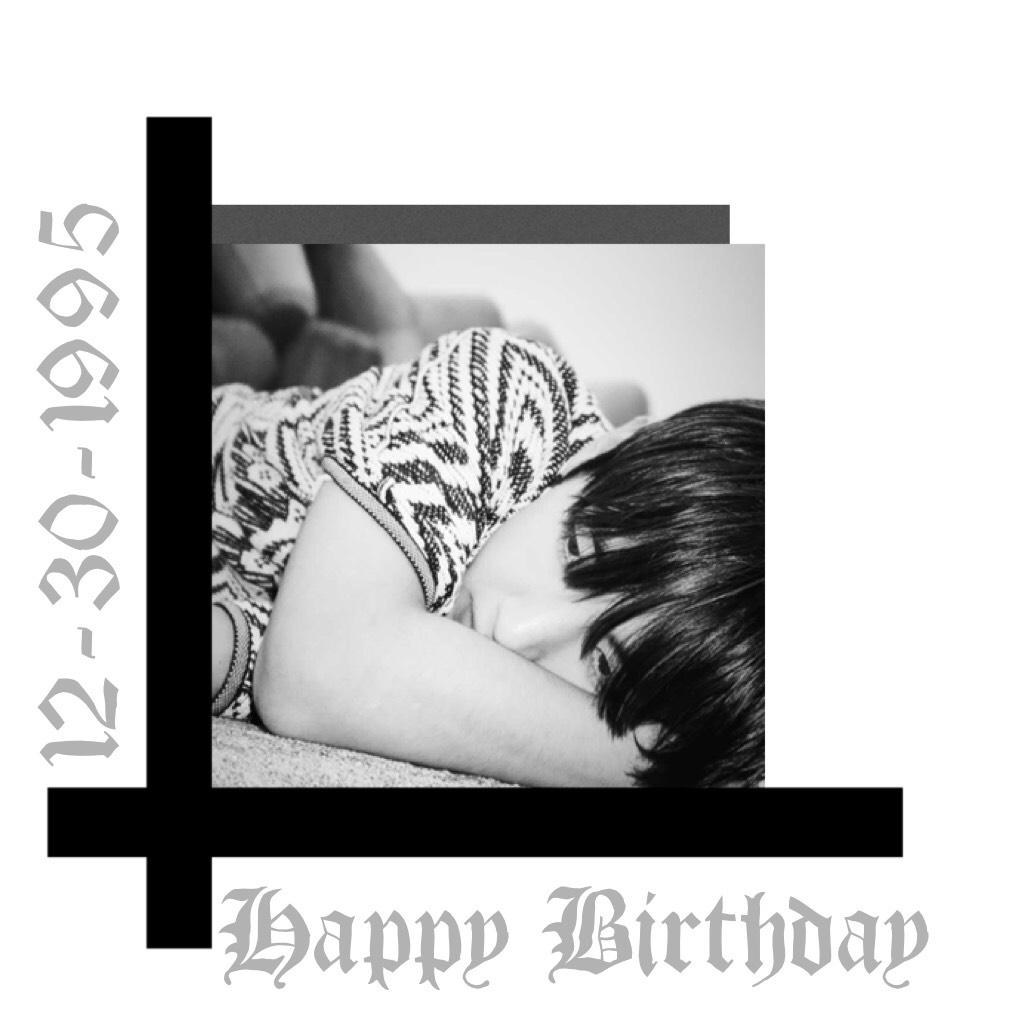 🥀🌹🥀

•Happy Birthday V!!!•

🖤It’s also Joshua’s birthday so happy birthday to him!!! (I deleted this by accident!!)🖤