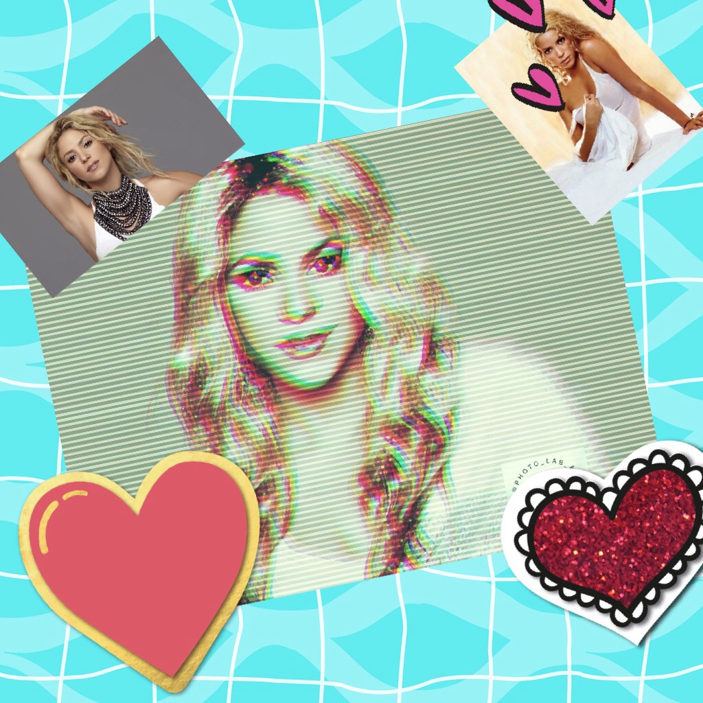I love shakira how about you ....🤔♥️