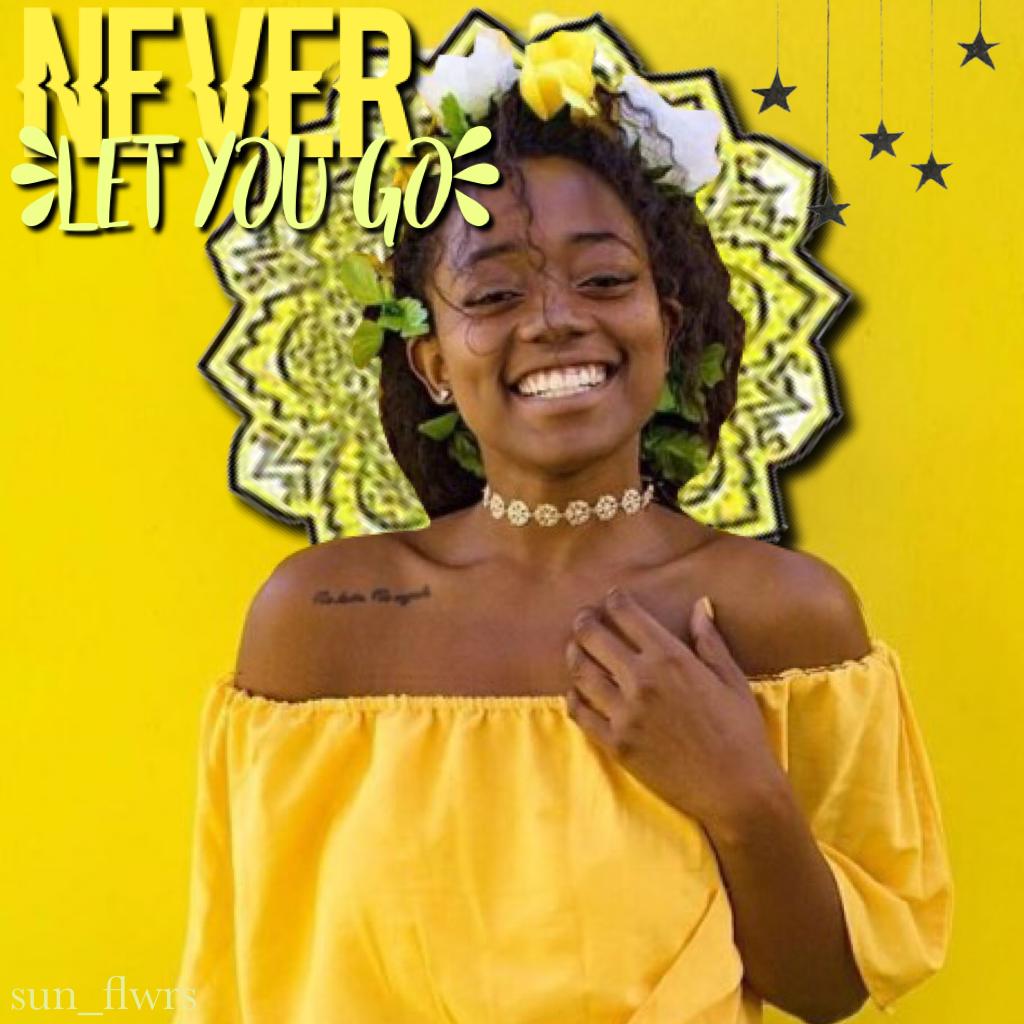 💛tappy💛
first collage on this new acc! a totally new theme is coming.... yellow! One of my fave colors! ( blue is my favorite (: ) 
thank you guys! 