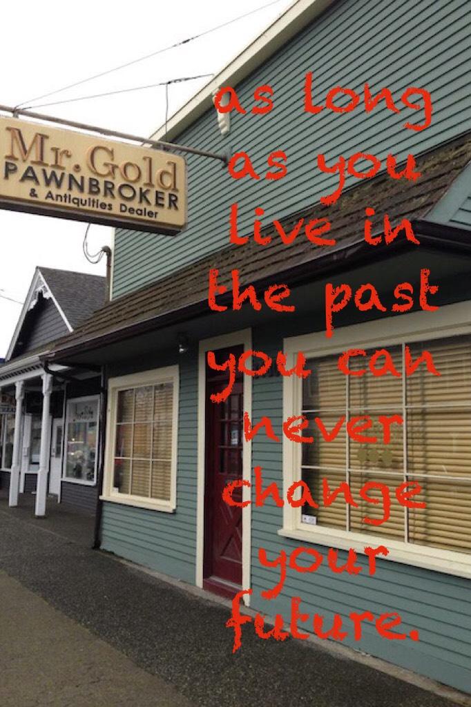 as long as you live in the past you can never change your future.
#ouat #lovethisshow