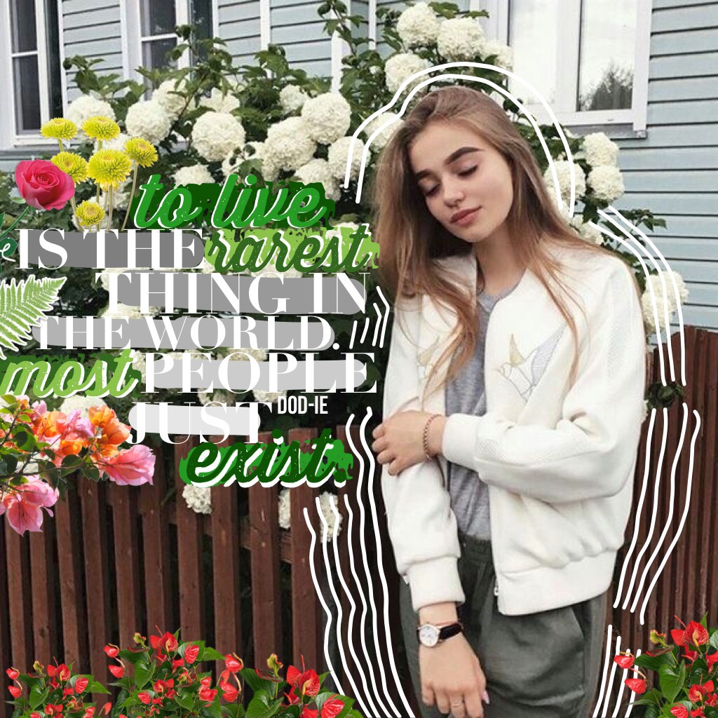 •tap•
•good afternoon everybody! how has your day been so far?☕️•
•💐🍃🌺•
•i have a tutorial-thing of me making this collage over on @dodiextras!🌞•
•feature #3?! THANK YOU♥️•
•qotc: dogs🐶 or cats🐱?•
