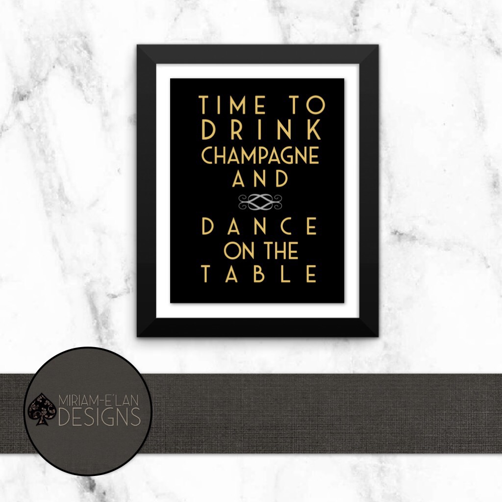♠️ This one, I designed just this morning! A NYE Print + Printable.🥂
____________________________________
#nye #celebrate #piccollage #dance #getlit #poppinchampagne #bubbly 