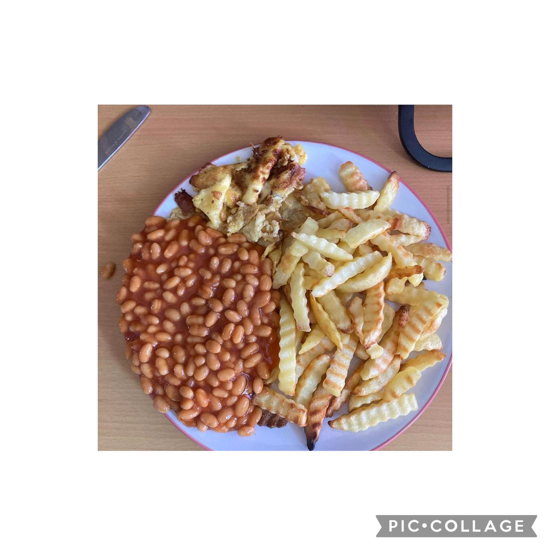 Omelettes and chips , beans
My lunch 🤩🤩 #Lunch