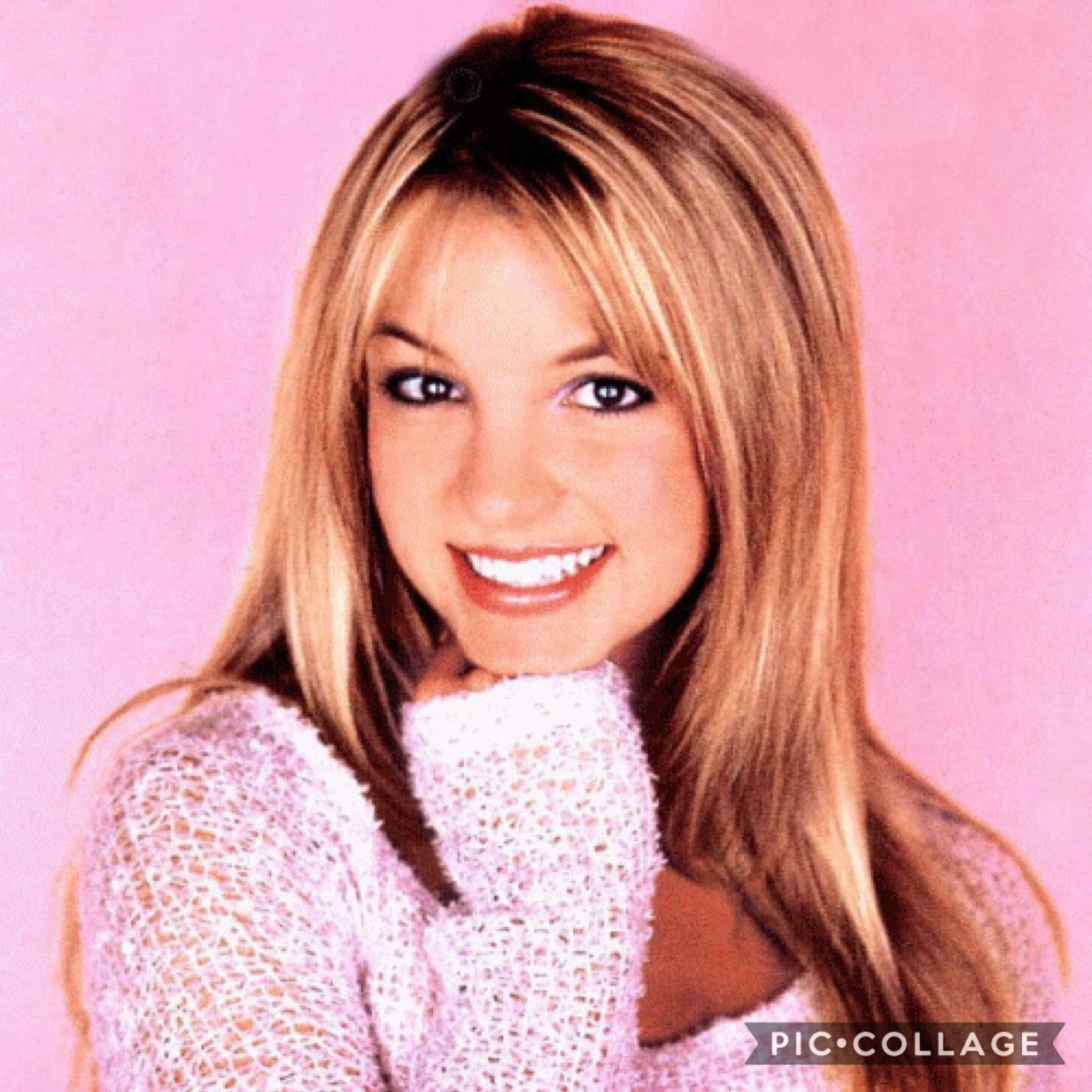 it’s the official britney spears day today! happy birthdayyyyyy to this queen💗💗🖤