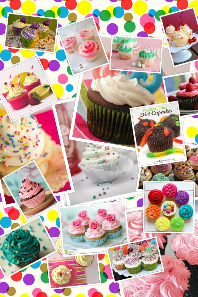 Who doesn't  love cupcakes ? Like this image and follow me if you like cupcakes